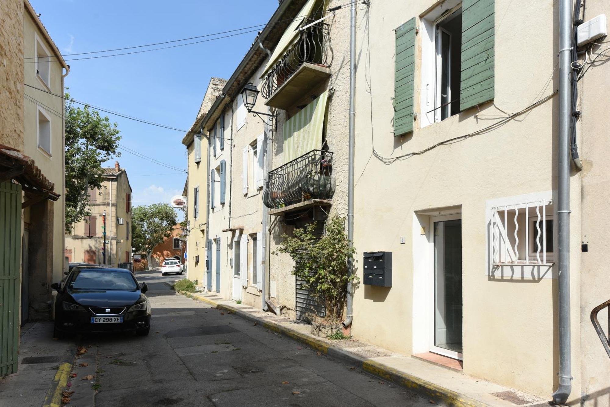 Studio Garrigue La Fare-les-Oliviers Ngoại thất bức ảnh