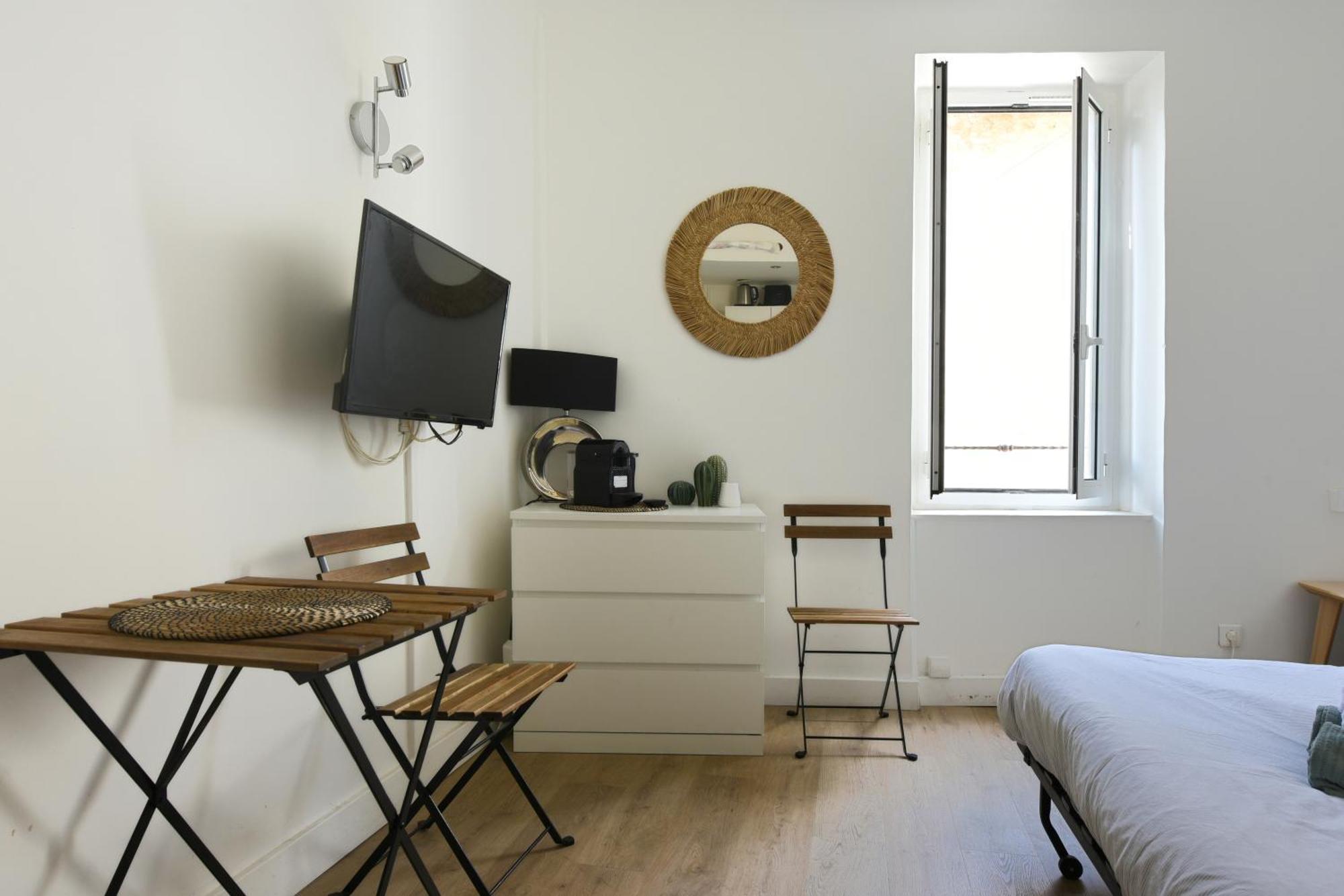 Studio Garrigue La Fare-les-Oliviers Ngoại thất bức ảnh